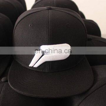 100% acrylic 6 panel snapback with plastic closure