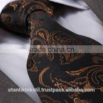 Black Gold Pairsley ,Silk tie, necktie, neck tie, corbata, gravate, krawatte, cravatta, fashion tie