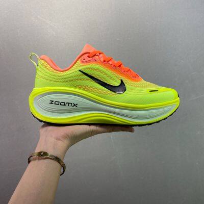 Кроссовки Nike VOMERO PLUS