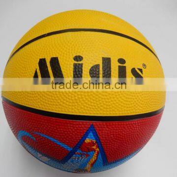 Customized High Quality Rubber Basketball Size 7 for Promotion