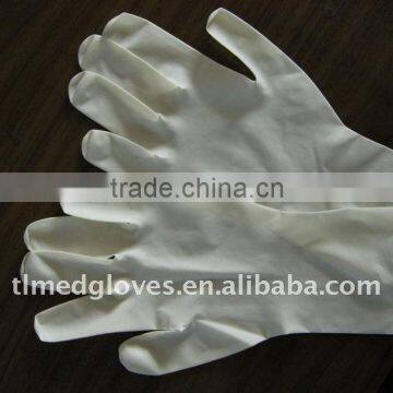 lightly powdered examination gloves