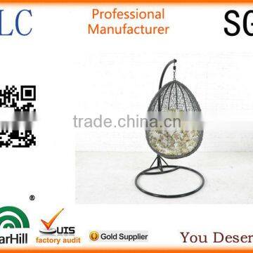 outdoor rattan hanging chair