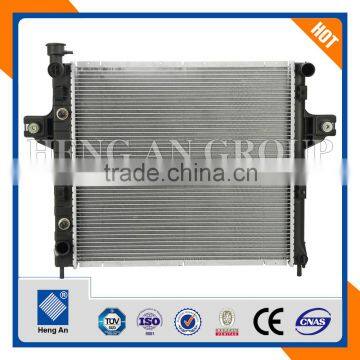 China Aluminum Car Radiator for TOYOTA TUNDRA 2000-2003 photo-2