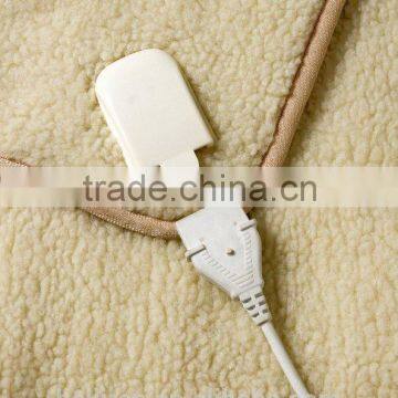 Warm Synthetic Wool Electric Heating Winter Blanket With GS,CE,RoHS,SAA,CB, ISO9001 Approved photo-3