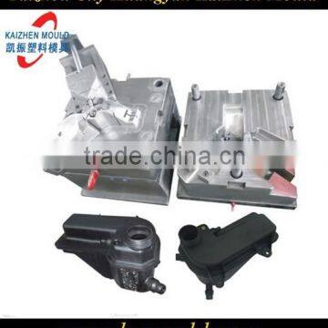 Plastic automotive tank mold