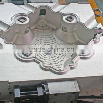 Floating pontoon mould
