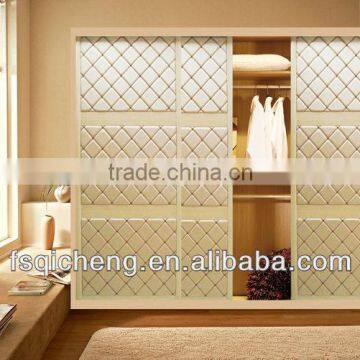 Wardrobe Sliding Door with soft leather decoration