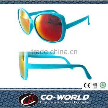 NEW design Fashion Sunglasses inTaiwan