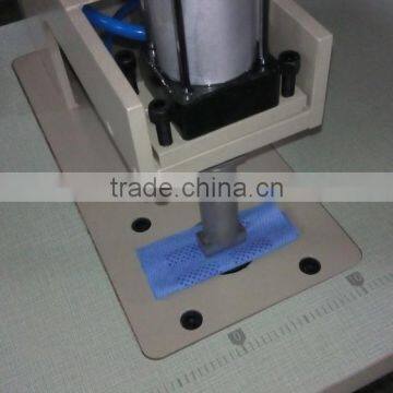 Ultrasonic Spot Welding Machine for Non Woven Bags photo-2