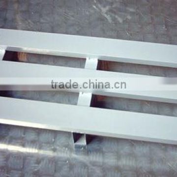 Medical use clean and safe aluminum pallet