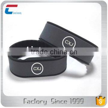 Waterproof IP68 MIFARE Ultralight Silicone Wrist Band Programmable Rfid Wristbands photo-3