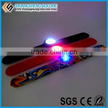 Light Up Slap Silicone Bracelet,High Quality Led Silicone Slap Bracelet,flashing Silicone Bracelet photo-3
