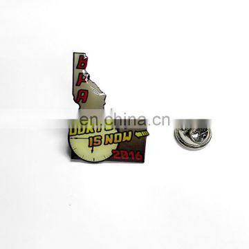 customized metal badge with epoxy sticker decorated clothes wholesale