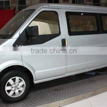 Dongfeng C37 4x2 9 seats mini van