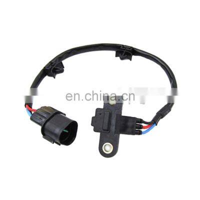 Crankshaft Position Sensor For Mitsubishi  Galant EA2A EA2W Space Wagon N84W N83 MD329924