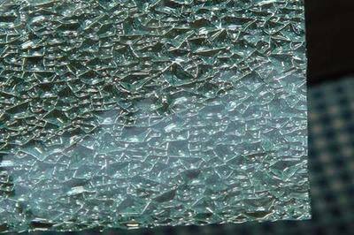 Gemustertes Glas