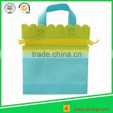 Fashion Non Woven Gift Bag Non-woven Shopping Bag Durable Non-woven Packaging Gift Bag Promotion PP Non-woven Gift Bag