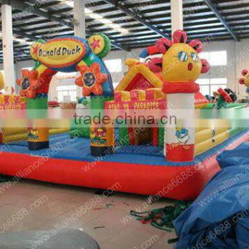 2015 NEW inflatable fun city L8xW5m children playground