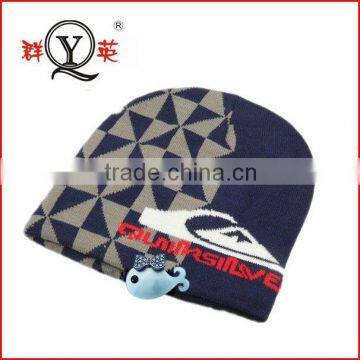 custom knitting peaked cap for men