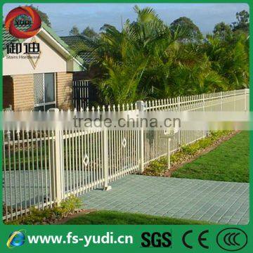 Outdoor Wrought Iron Decorative Railing photo-2