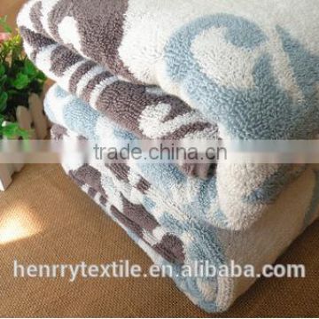 Thickening bath towel