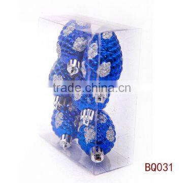 New coming trendy style plastic christmas balls with logo with many colors