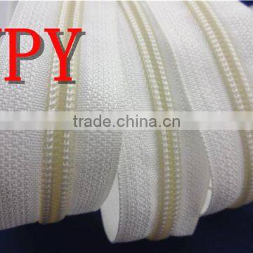 Wholesale Nylon Zipper with Raw White Tape For Bedclothes