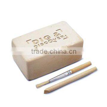 Small Dinosaur Skeleton Dig Kit photo-2