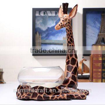 Resin giraffe shaped fancy circular fish tank