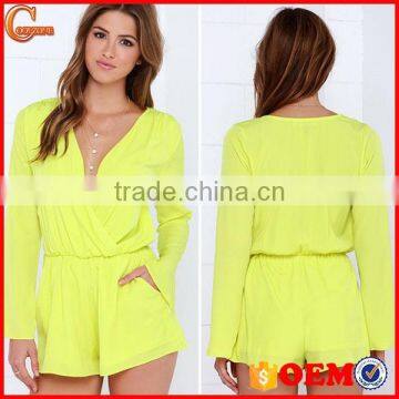 2015 hot selling cute lady long sleeve mooning women playsuit