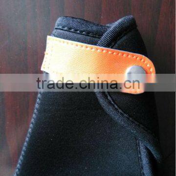 GR-B0322 Custom Neoprene Stubby Holder With Zipper photo-4