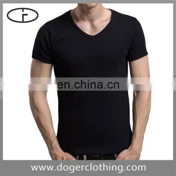 Promotional price scoop neck t shirt for men