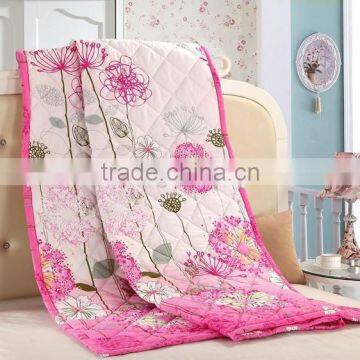 home textile lovely pink printed home use quilt/air conditioned bed sheet