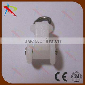 Roller for curtain track/curtain track roller