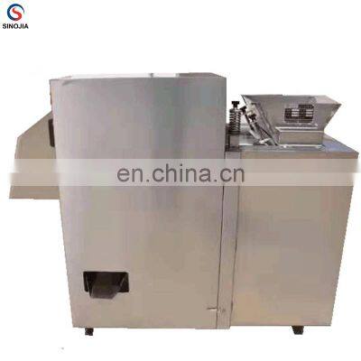China Manufacture Small Peanut Peeling Machine / Peanut Skin Removing Machine / Red Groundnut Peanut Peeling Machine photo-2