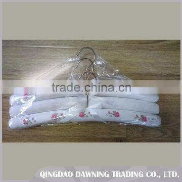 Commercial Cheap Handiness Clothes Coat Hangers