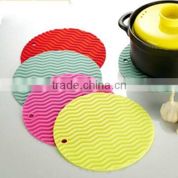 new design anti slip durable silicone hot pot mat