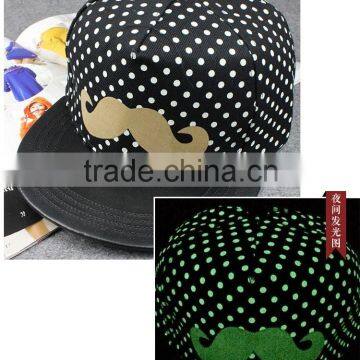 The new fluorescent flat along the hat Luminous eyes baseball cap Fashion sunshade cap snapback cap