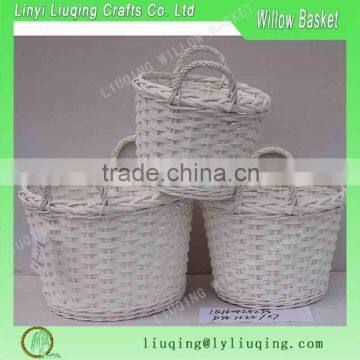 small ear handle basket with white basket