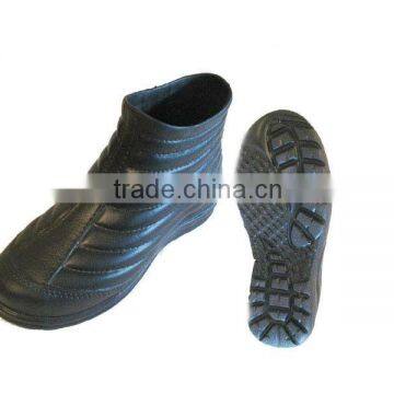 2013 New Mens PVC Garden Shoes