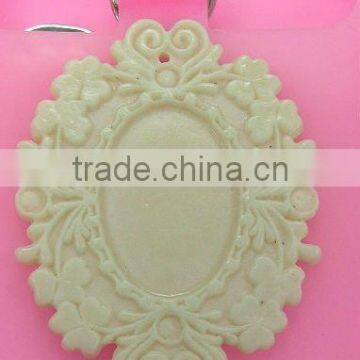 epoxy white resin pendant for mobile phone and necklace, various colors,OEM&ODM service factory