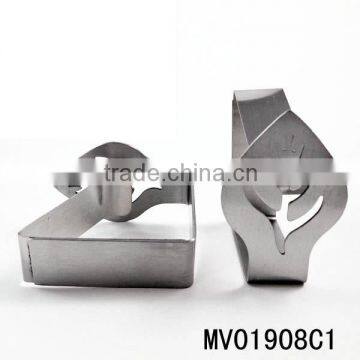 set of 4 stainless steel table cloth clips