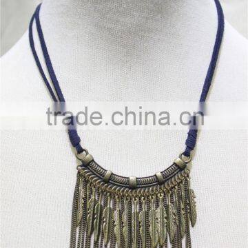 Antiqued Brass Leaf / Feather Vintage Style Necklace Royal blue Suede Necklace 2016 Fashion Style Wholesale