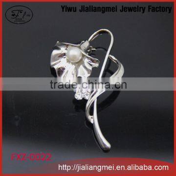 Yiwu Wholesale women's jewelry fashion zinc design brooch pins with stone