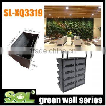 Factory Price Plastic Plant Vertical Green Wall Garden Walls