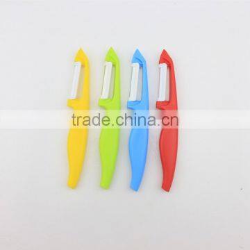 Plastic Handle Ceramic Blade Vegetable And Fruit Peeler photo-4