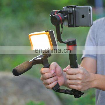 PULUZ G1 3-Axis Stabilizer Handheld Gimbal With Clamp Mount and Tripod Holder + L-Shape Bracket + Video Microphone photo-4