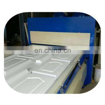 Wood grain transfer printing machine for doors