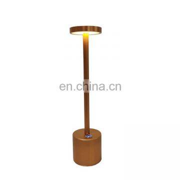 Hot Selling 7W Modern Dercorative Metal Table Lamp Usb Rechargeable Gold Touch Sensor Led Luxury Table Lamp