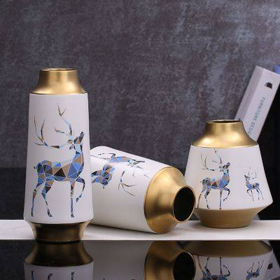 Nordic Deer Animol Applique Hand Made White Creative Ceramic Vase For Livingroom Showroom